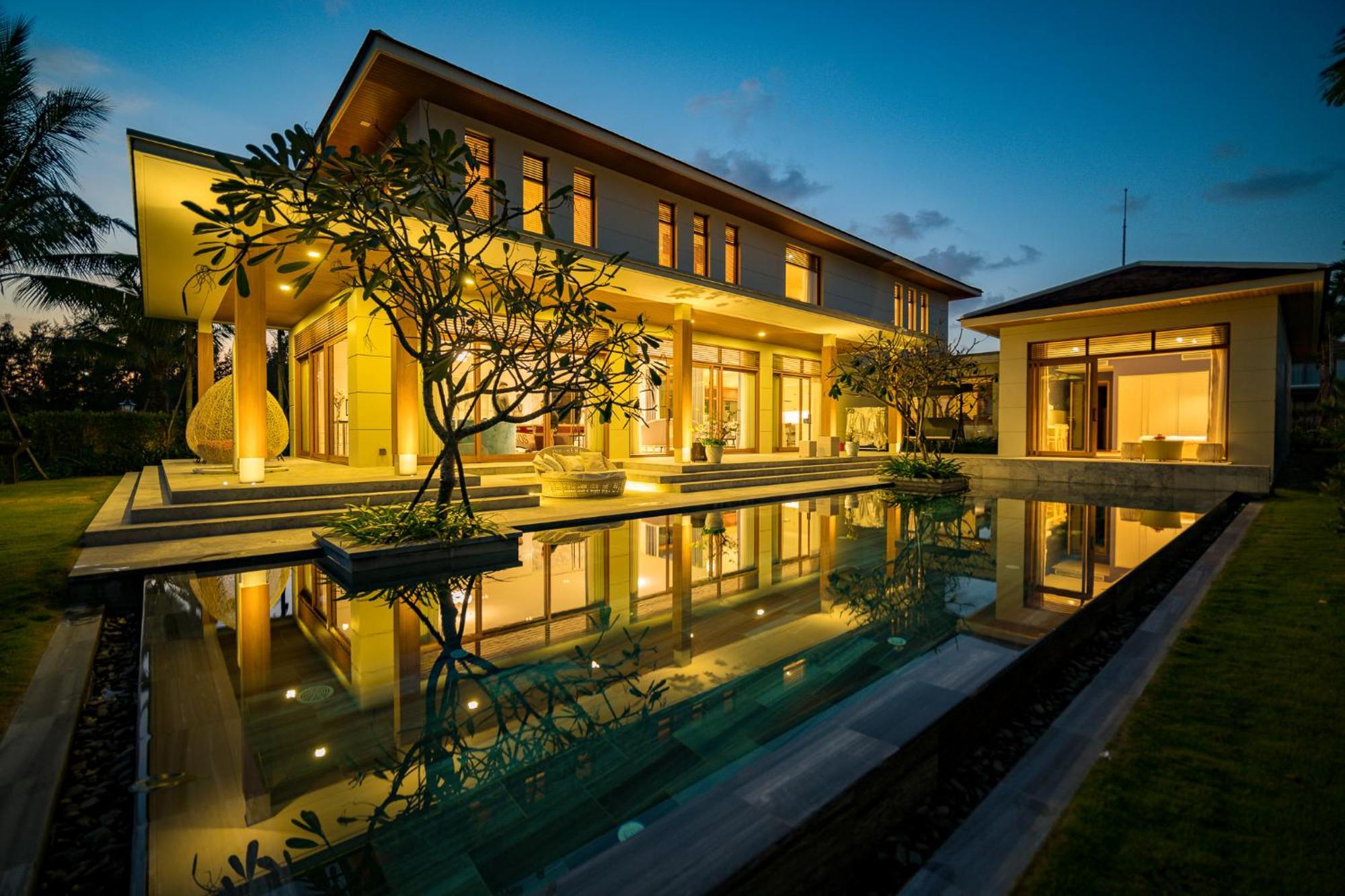 Diamond Beach Villa ダナン市 エクステリア 写真