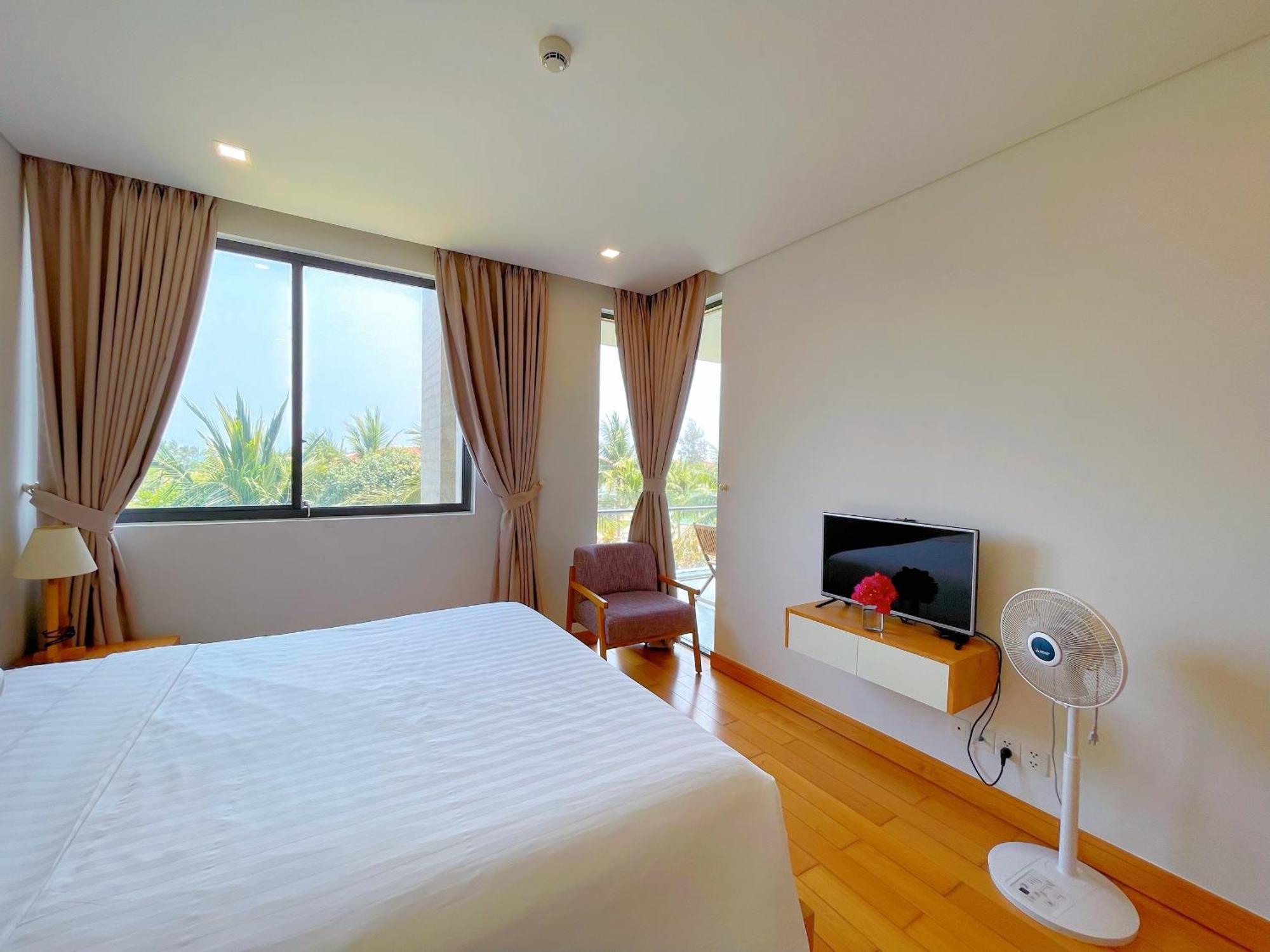 Diamond Beach Villa ダナン市 エクステリア 写真
