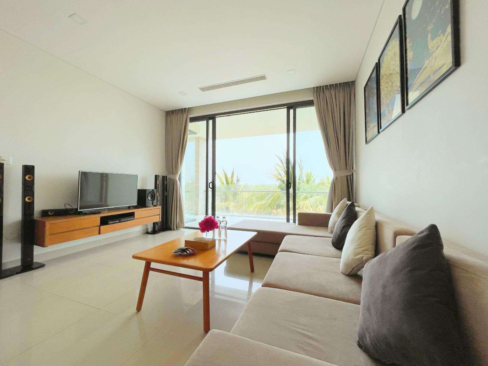 Diamond Beach Villa ダナン市 エクステリア 写真