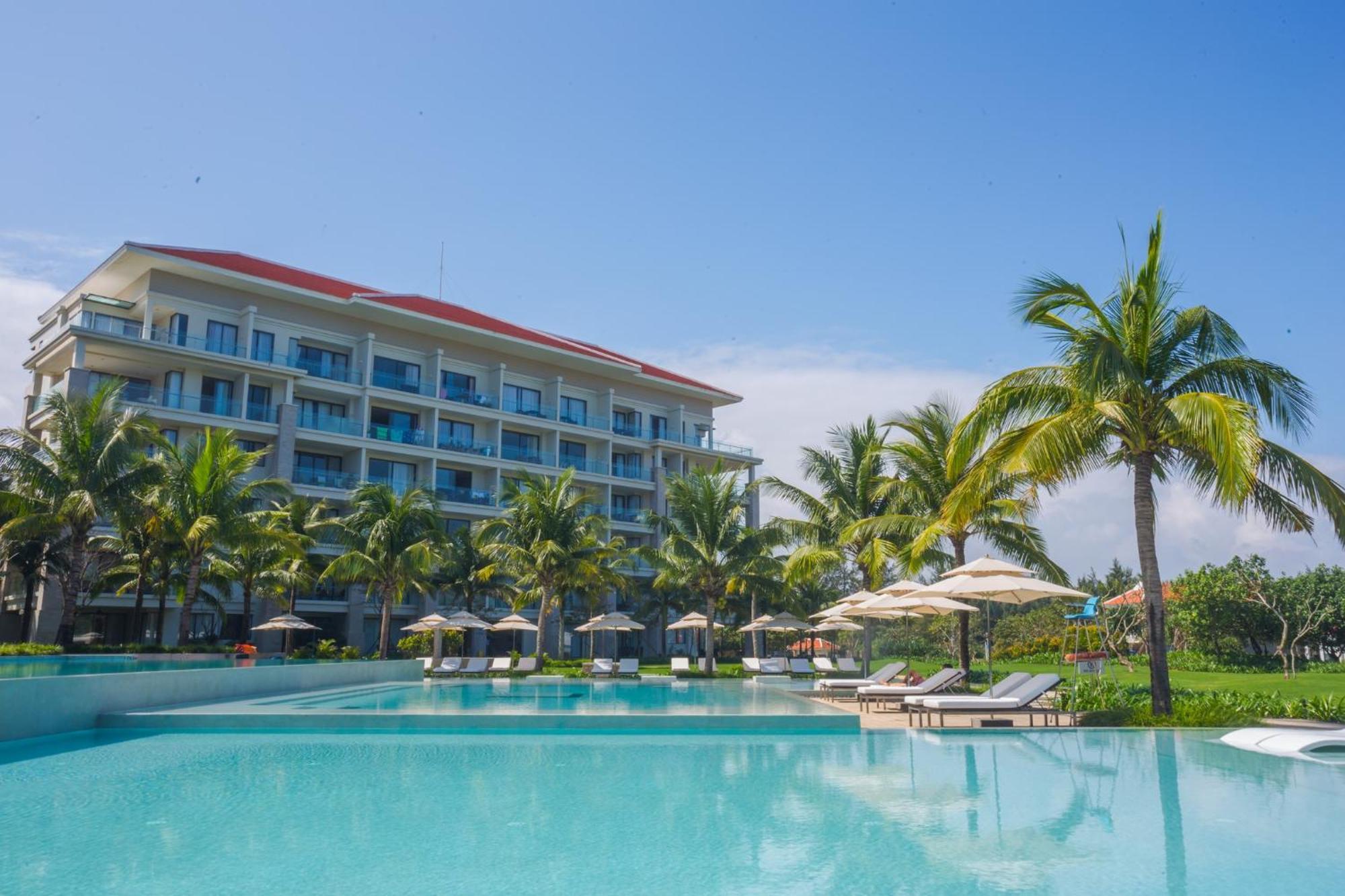 Diamond Beach Villa ダナン市 エクステリア 写真