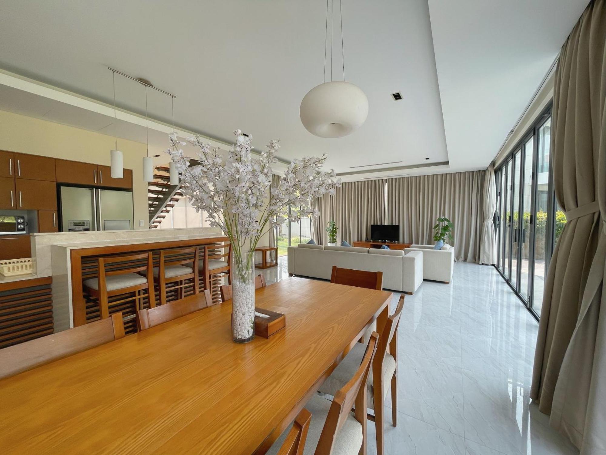 Diamond Beach Villa ダナン市 エクステリア 写真