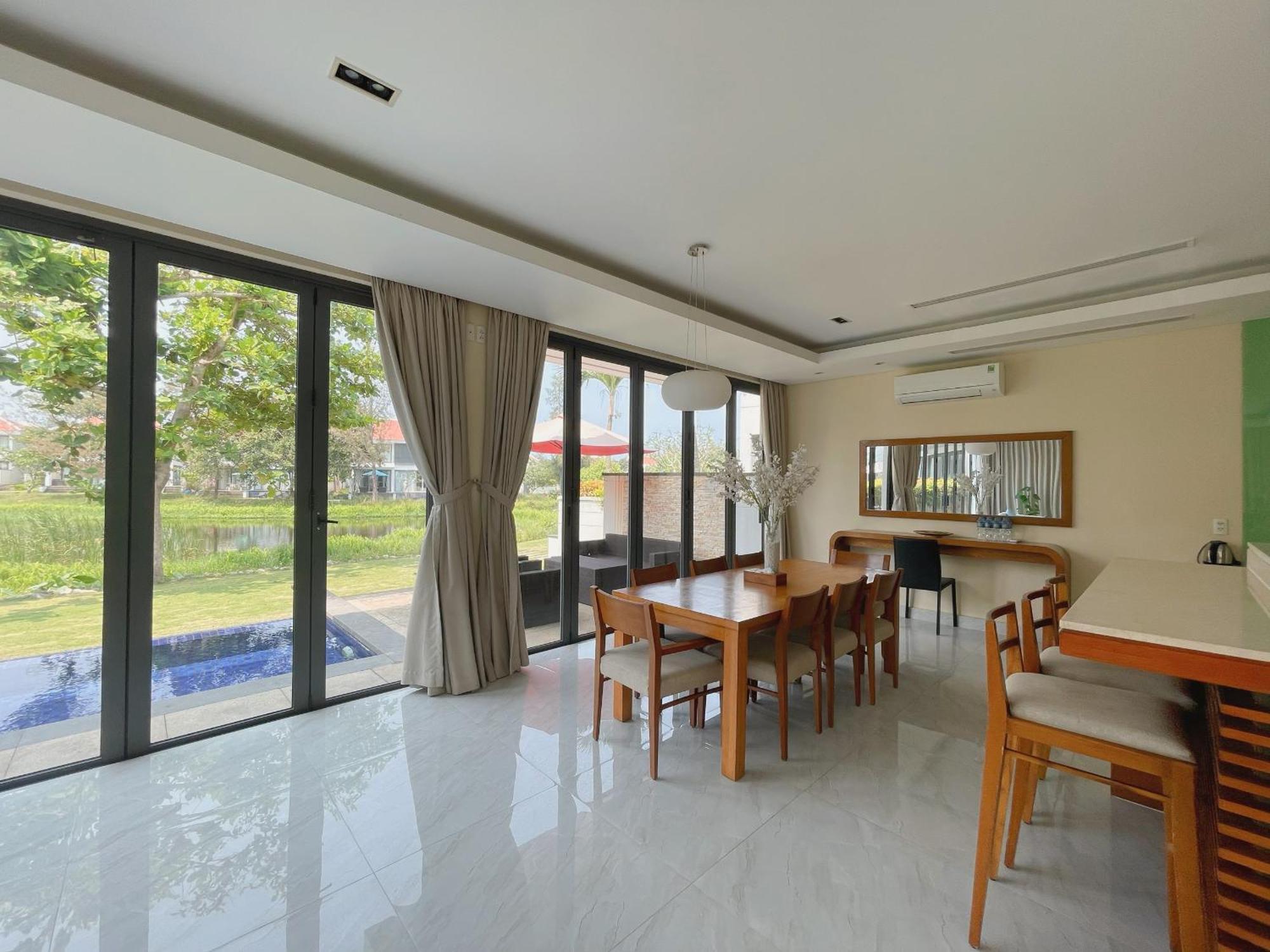 Diamond Beach Villa ダナン市 エクステリア 写真