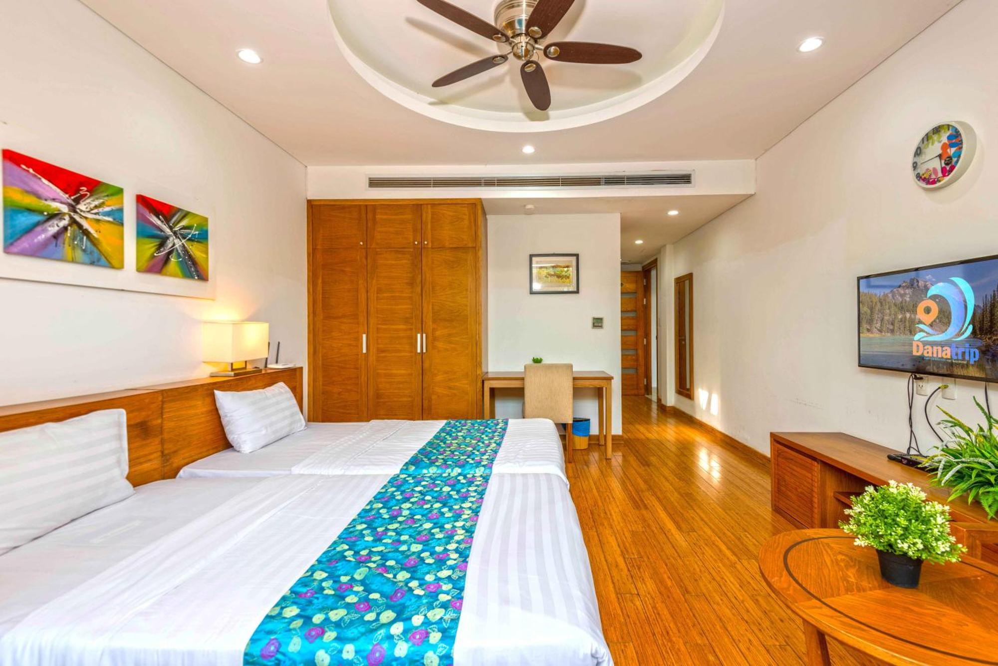 Diamond Beach Villa ダナン市 エクステリア 写真