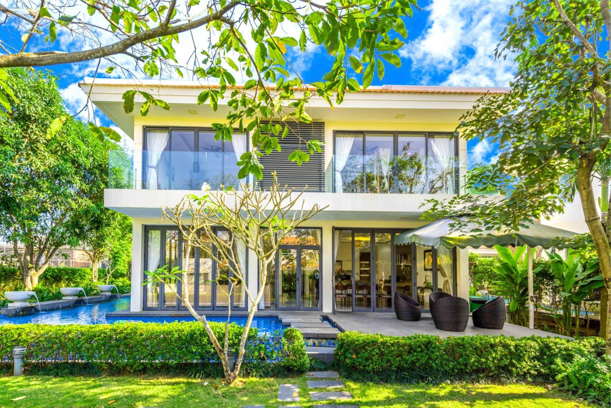 Diamond Beach Villa ダナン市 エクステリア 写真