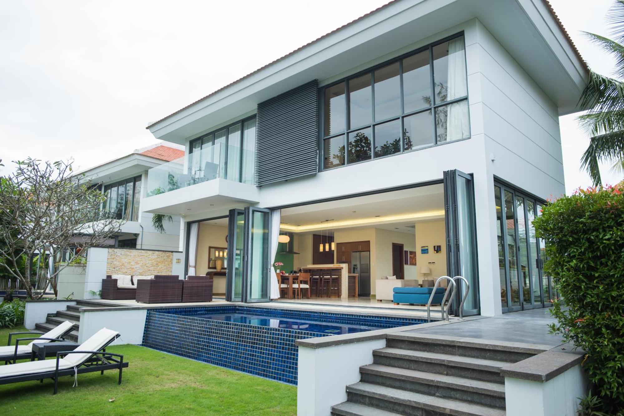 Diamond Beach Villa ダナン市 エクステリア 写真