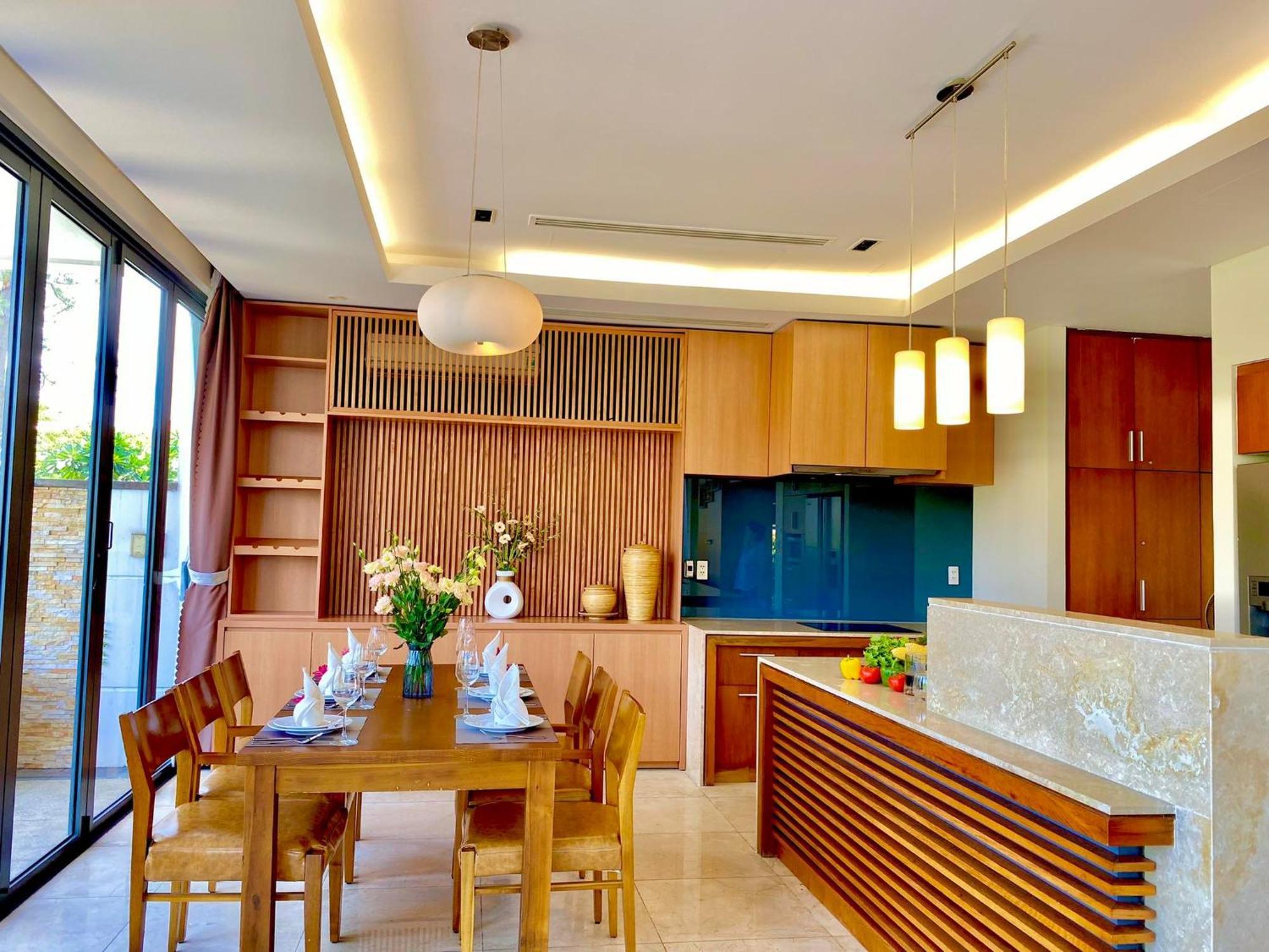 Diamond Beach Villa ダナン市 エクステリア 写真